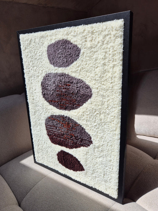 Tableau Cairn en laine réalisé à la main par Maison Laëne