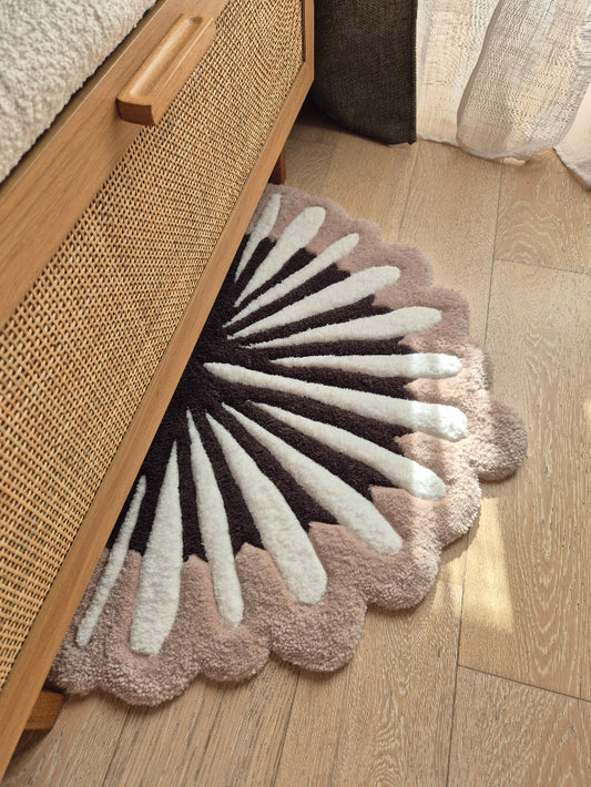 Tapis Ombelle en laine réalisé à la main par Maison Laëne