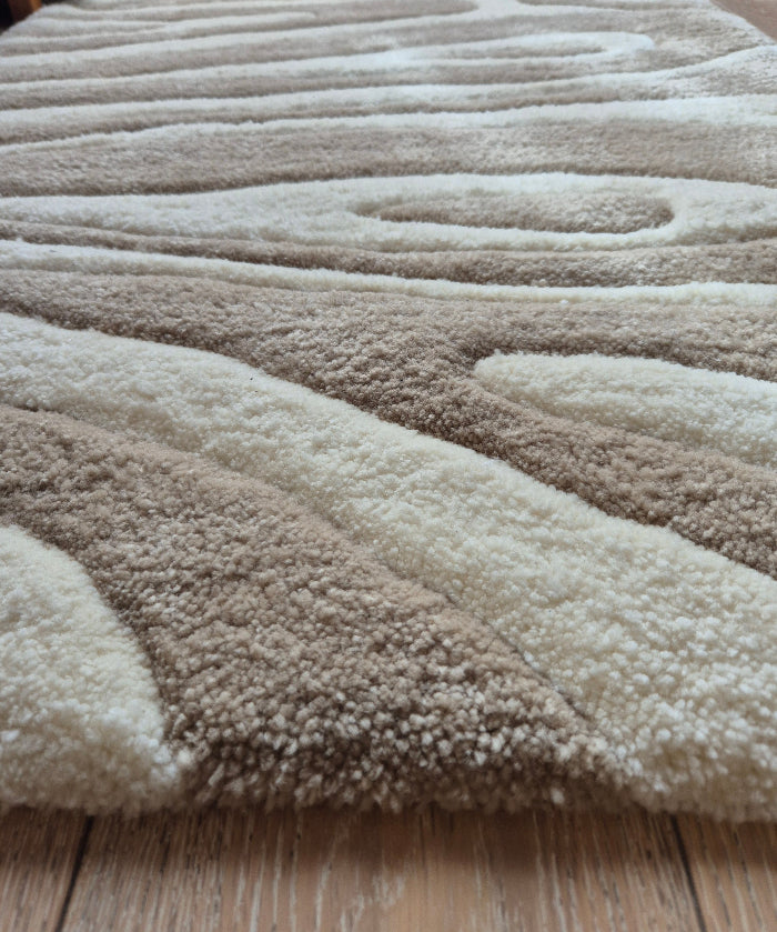 Tapis Sillage en laine réalisé à la main par Maison Laëne